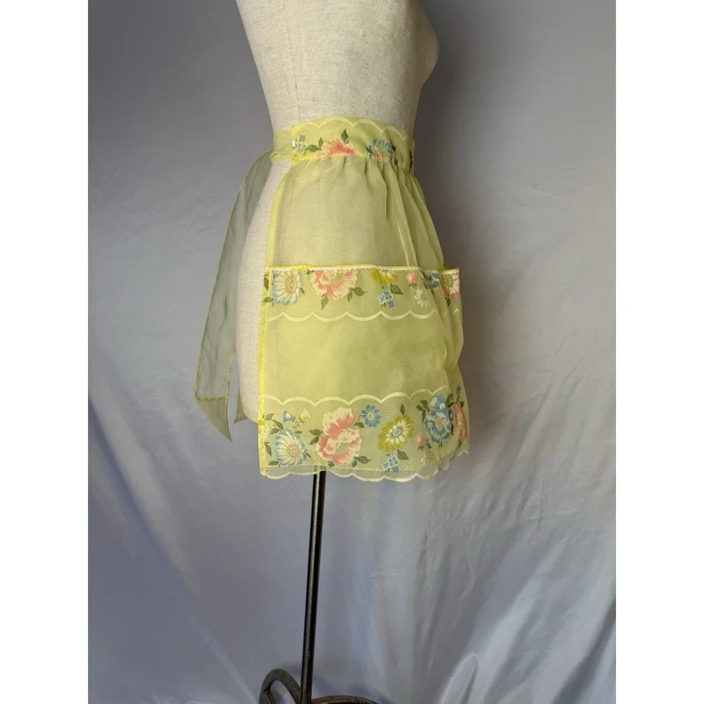 Vintage 50s Half‎ Apron Sheer Yellow Floral Embossed Organza Retro MCM 3 Pockets